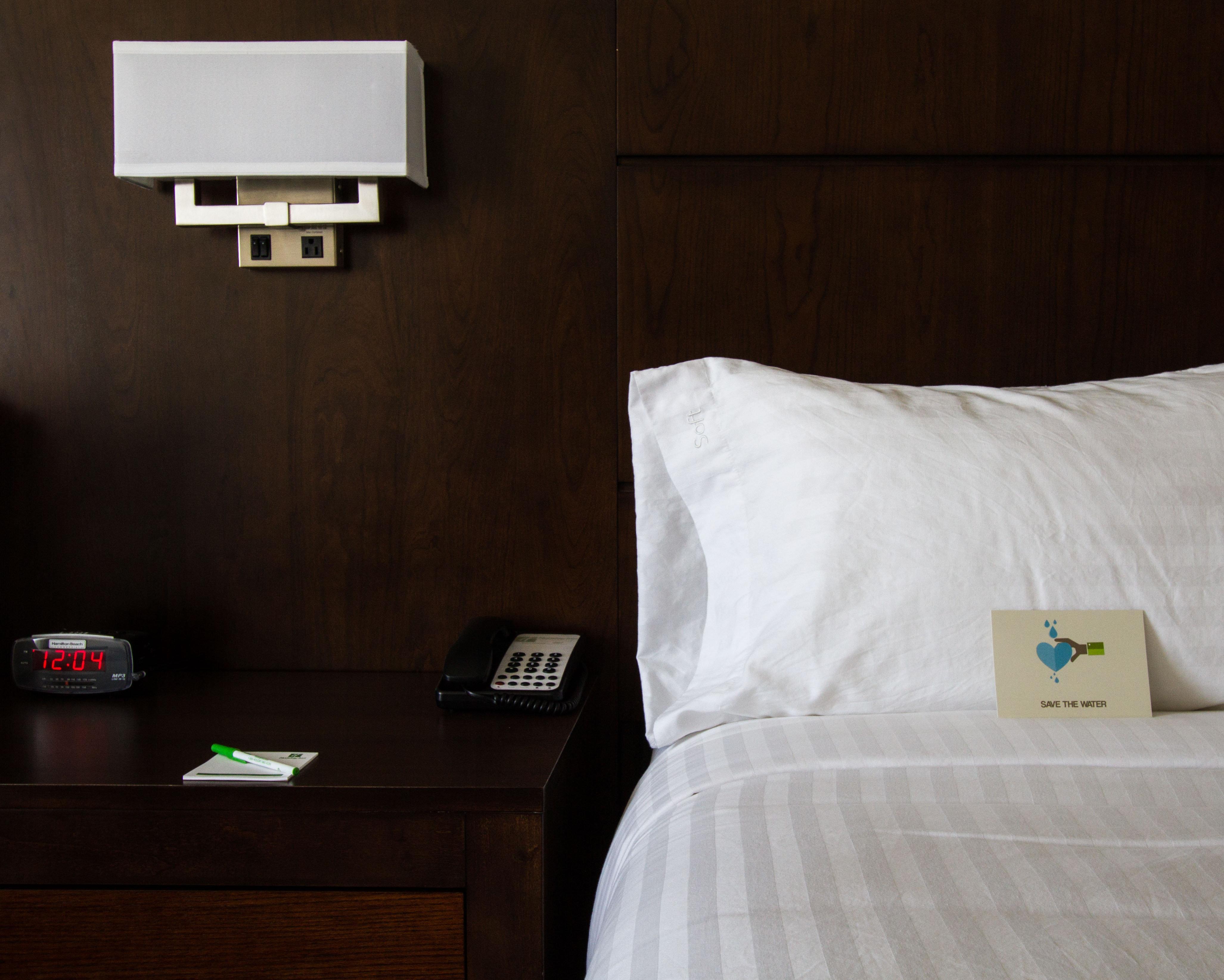 Holiday Inn Victorville By Ihg Buitenkant foto