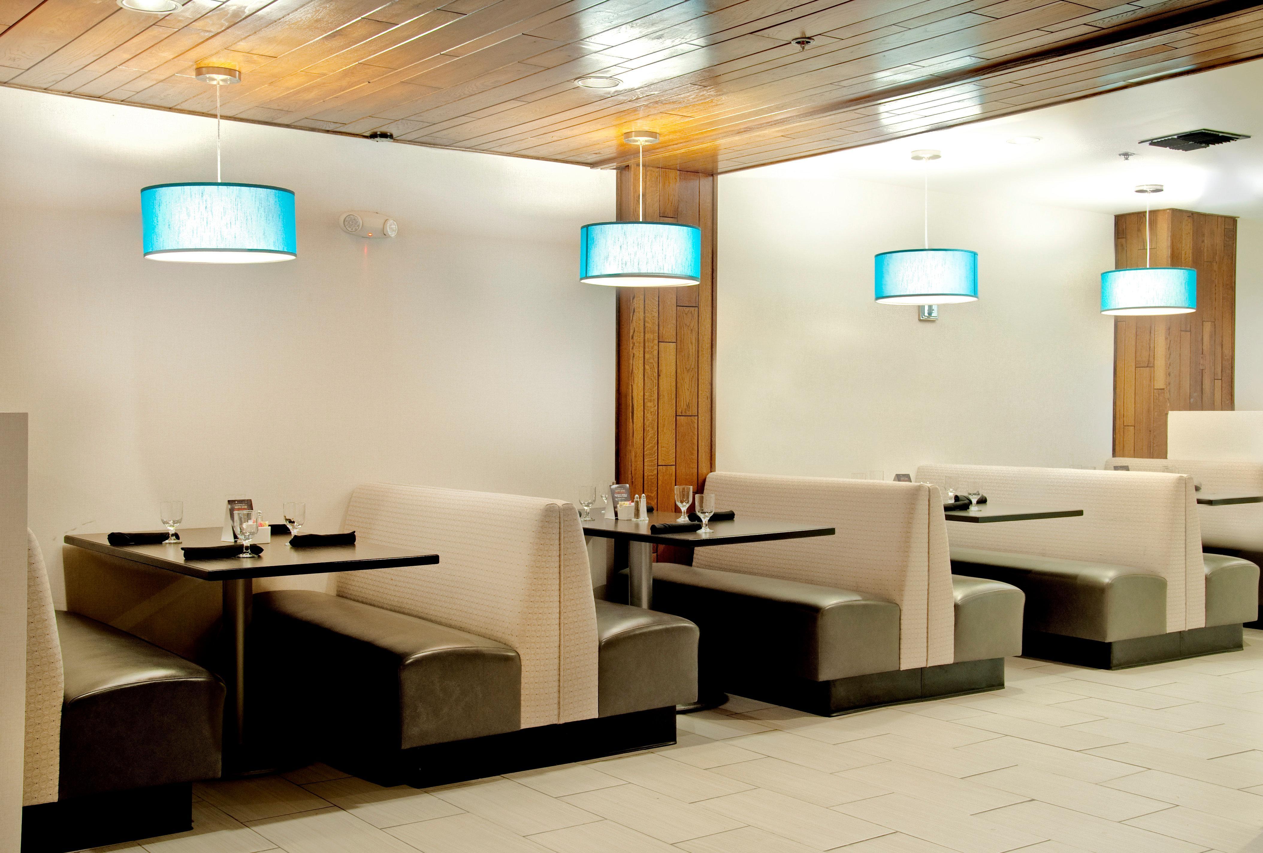 Holiday Inn Victorville By Ihg Buitenkant foto