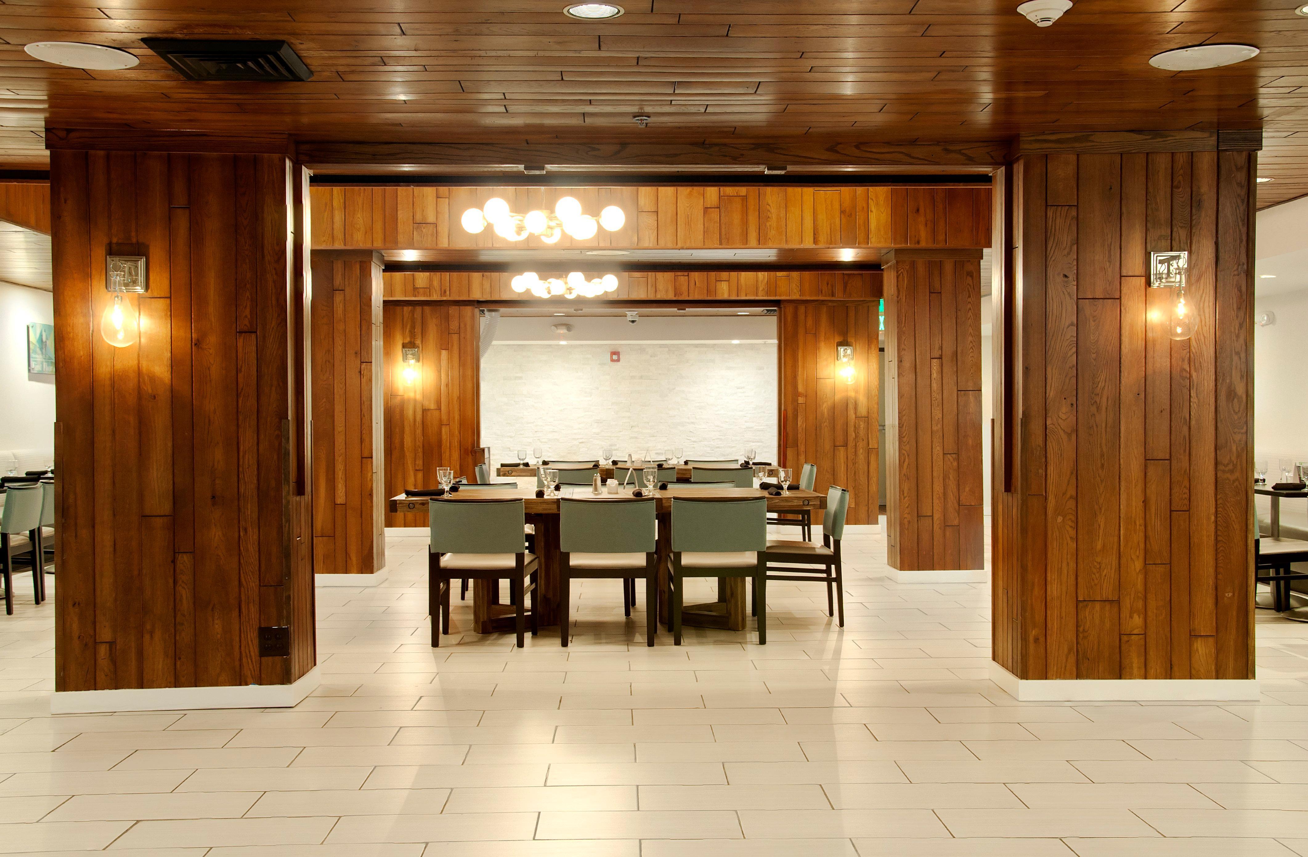 Holiday Inn Victorville By Ihg Buitenkant foto