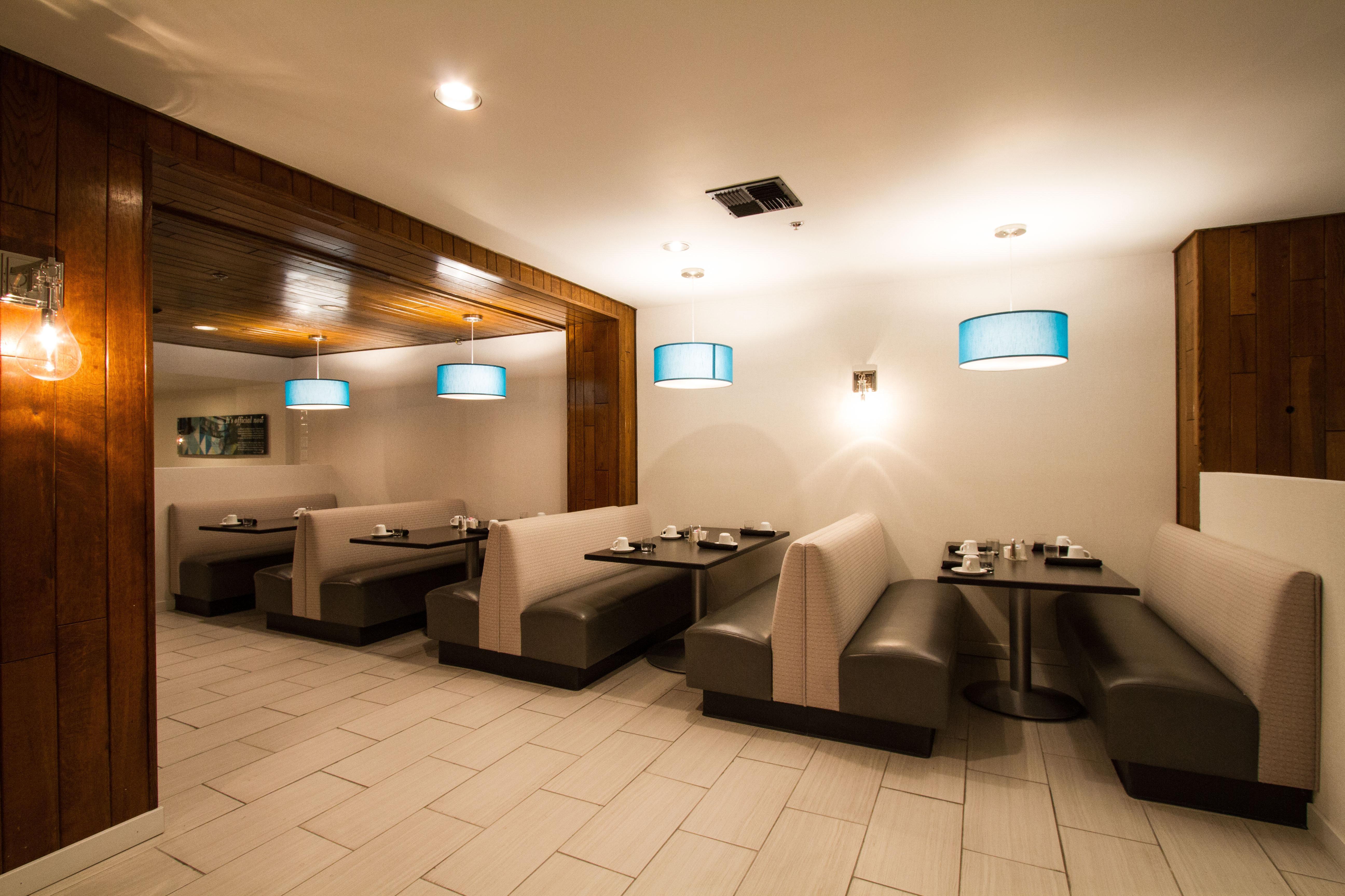 Holiday Inn Victorville By Ihg Buitenkant foto
