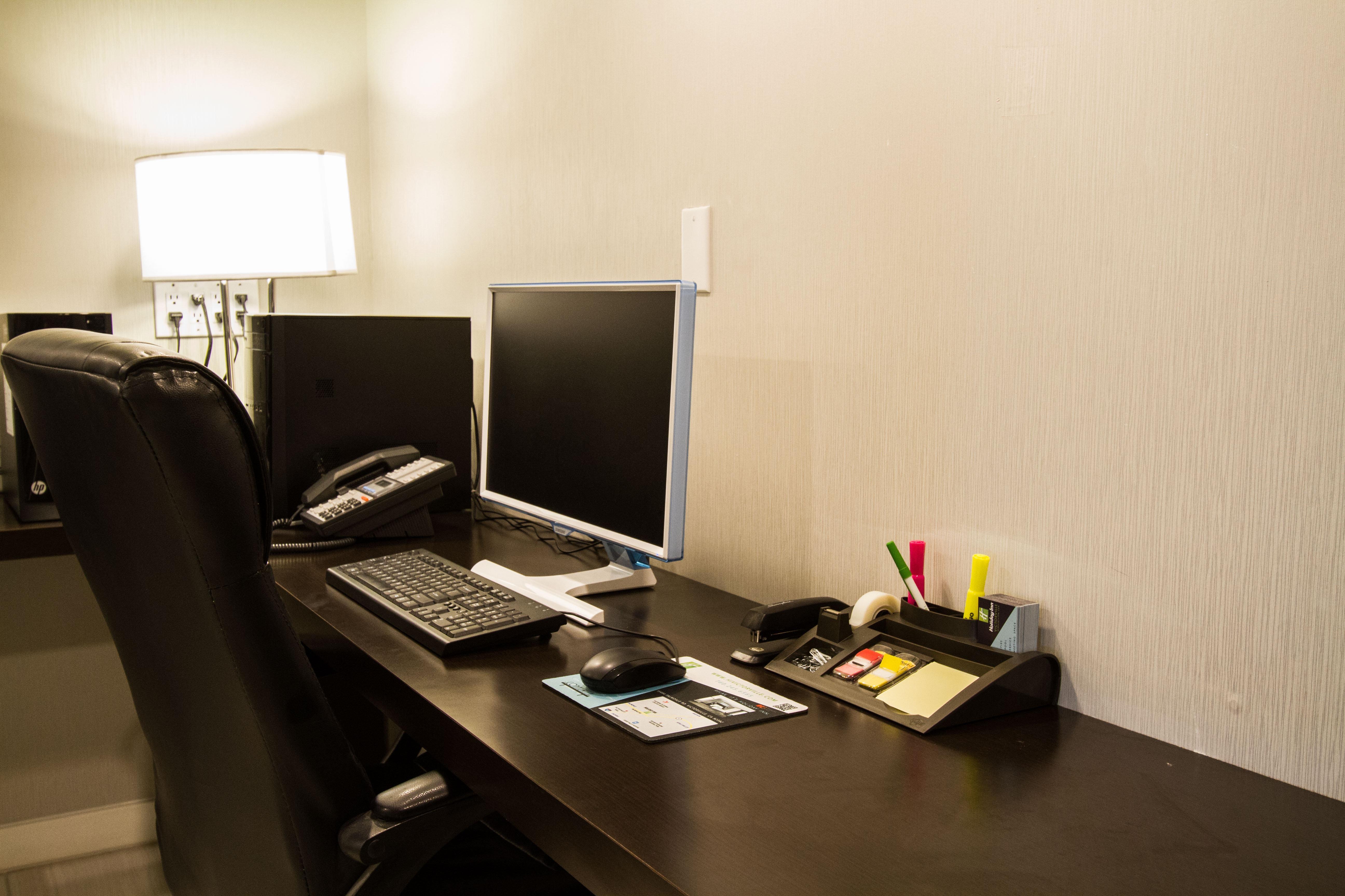 Holiday Inn Victorville By Ihg Buitenkant foto