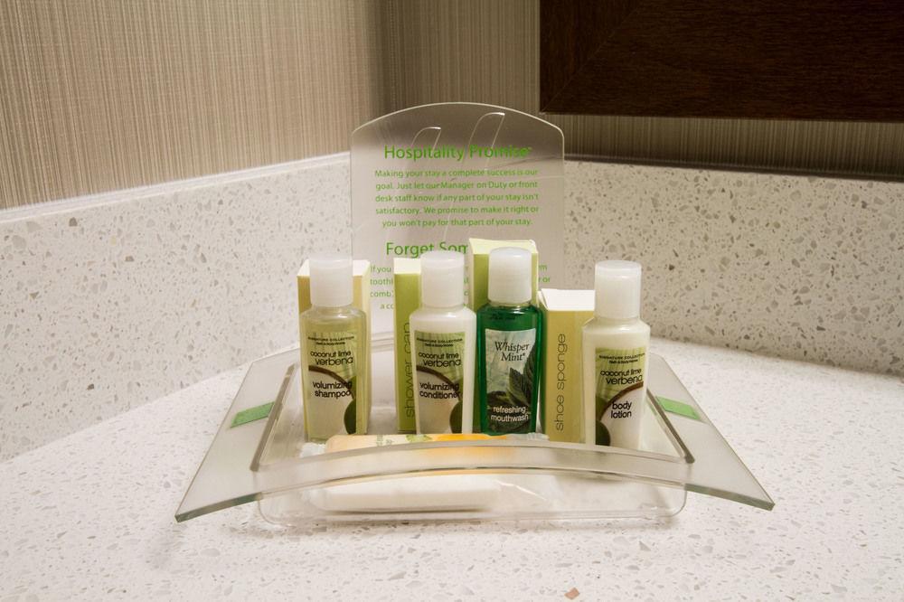 Holiday Inn Victorville By Ihg Buitenkant foto
